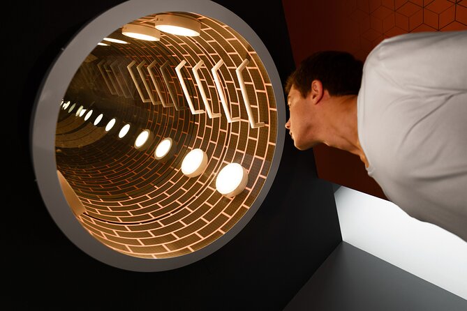 A Fantastic Visit To The Museum Of Illusions Seville - Should You Book the Museum of Illusions?