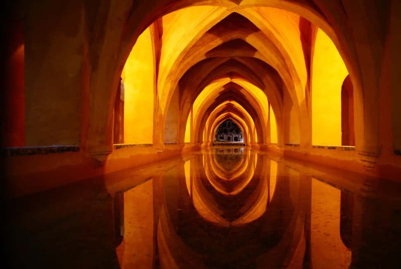 Alcazar & Cathedral of Seville Exclusive Group max. 9 guests - Is $93 fair value?