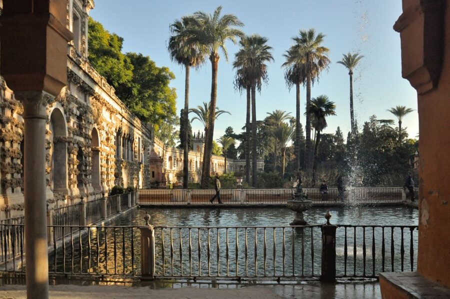 Alcázar of Seville Skip-the-Line Tickets and Guided Tour - Practical details that can shape your visit