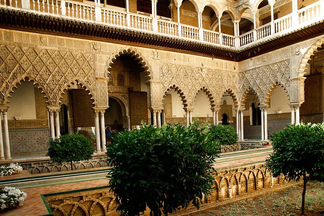 Alcazar of Seville Tour with Skip the Line Ticket - Is this Alcázar tour right for you?