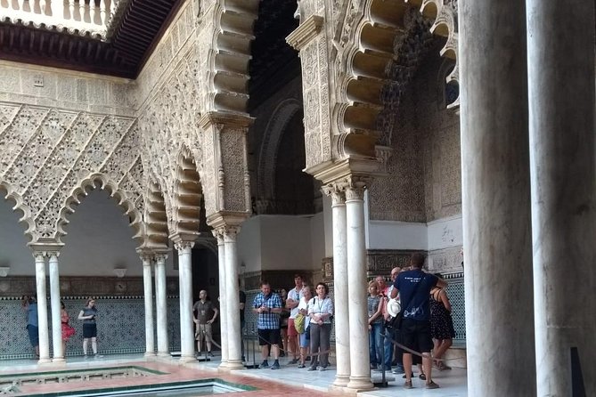 Alcazar of Seville with Cathedral & Giralda English Tour - The Alcázar’s palace rooms reward a guided visit