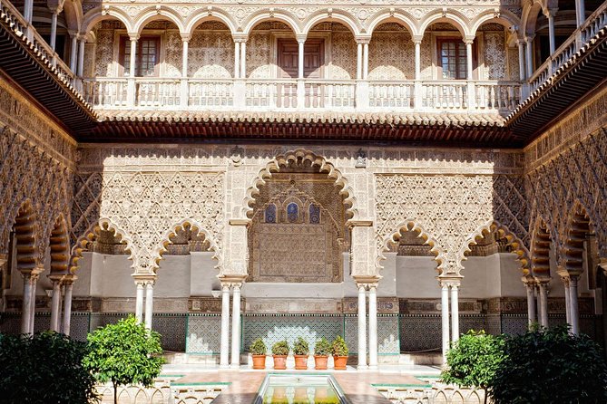 Alcazar of Seville with Cathedral & Giralda English Tour - Should you book it?