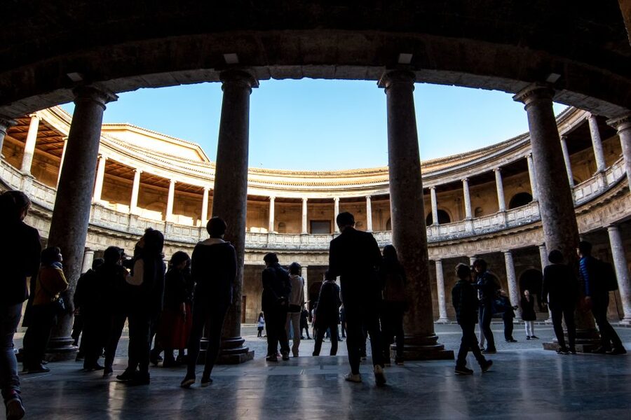 Alhambra and Albaicín Full-Day Private Tour from Seville - Inside the Nasrid Palaces and Alcazaba