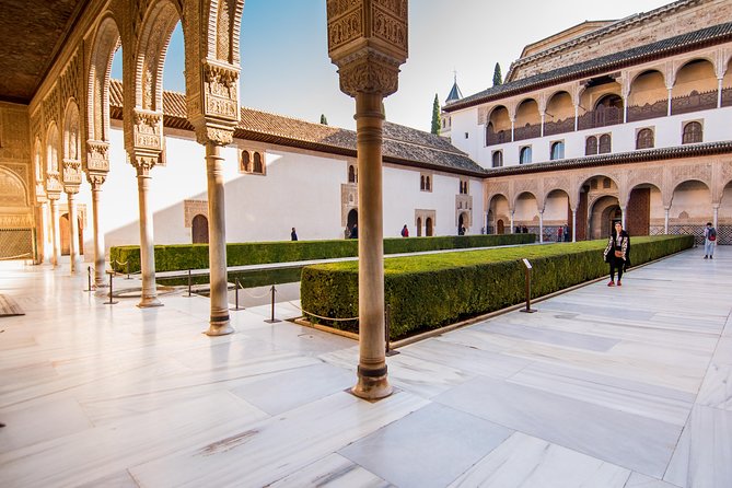 Alhambra Guided Tour & Albaicin Tour from Seville - The Alcazaba: the Alhambra’s defensive side