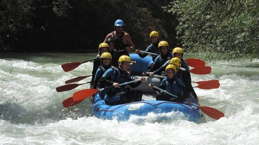 Andalucia: Rafting Experience on Río Genil - Rapids, wave trains and waterfalls
