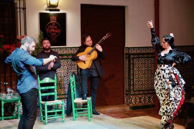 Authentic Flamenco Show with Tapas & Wine Guided Tour - The flamenco performance in historic Santa Cruz