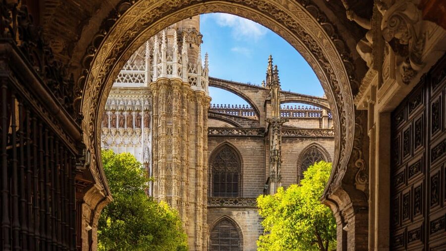 Best of Seville: Private Walking Tour with Local - Weather, cancellation and sensible planning