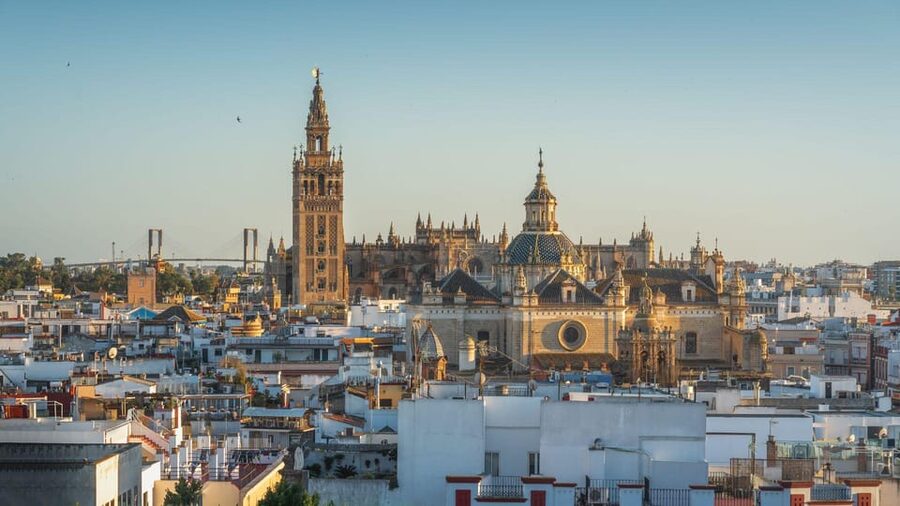 Best of Seville: Private Walking Tour with Local - Triana Market and the wider route