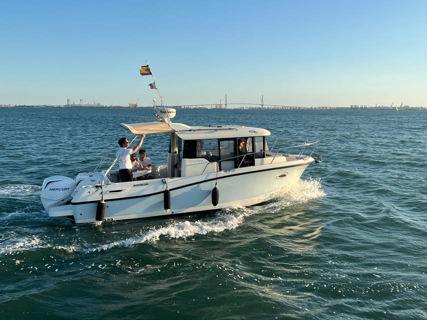 Cadiz Bay: 3 hours tour in a private boat in the Cadiz Bay - Cádiz Bay from the Papua