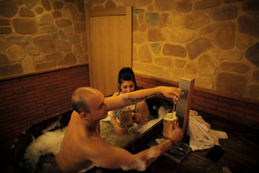 Cadiz: Beer Spa Entry Ticket with Beer and Local Snacks - Who will enjoy this beer spa