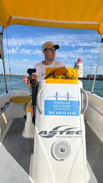 Cadiz: Boat Rental Without License - What the Boat Is Like for Four People