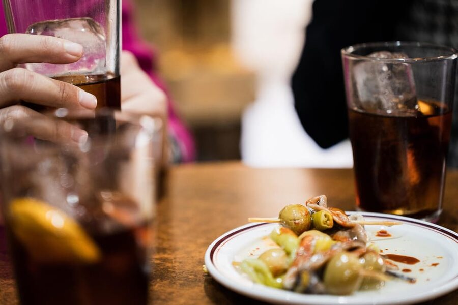 Cadiz Food Tour with Tapas & Drinks with a Local - Sherry, water and the value of the drinks