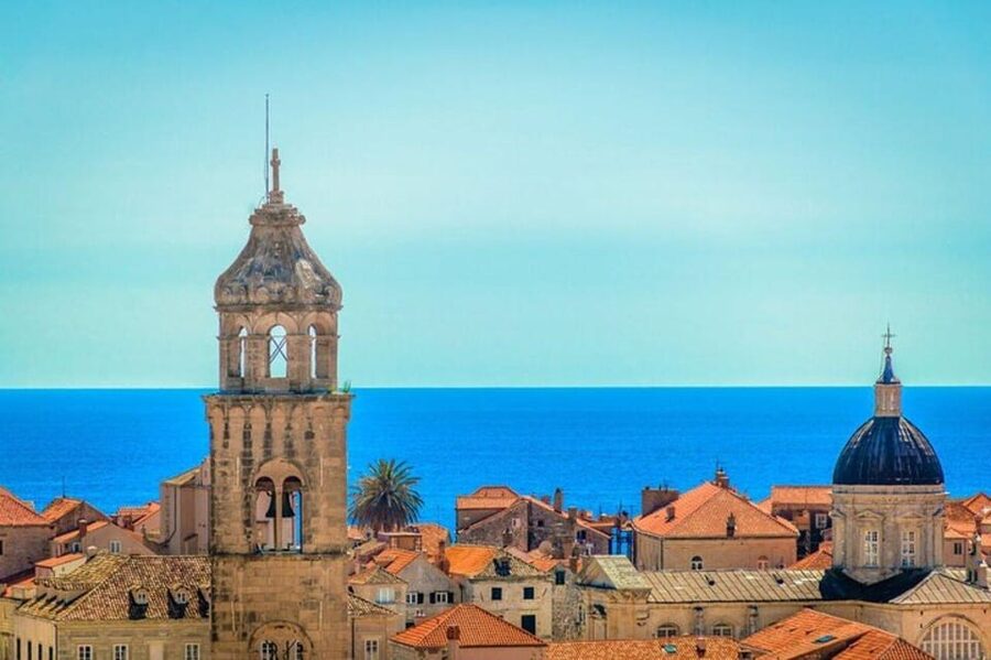 Cadiz: Must-See Highlights Walking Tour - Starting near the old city