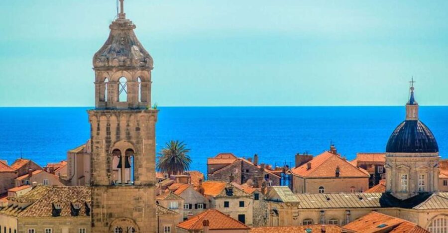 Cadiz: Private custom tour with a local guide - Choosing between two and eight hours