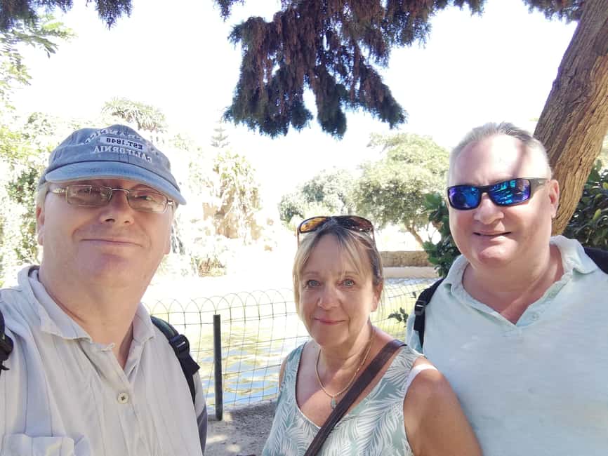 Cadiz: Private Tour with a Local - Start with the neighborhood around your stay