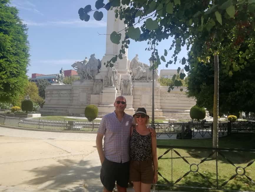 Cadiz: Private Tour with a Local - Use the walk to get practical answers
