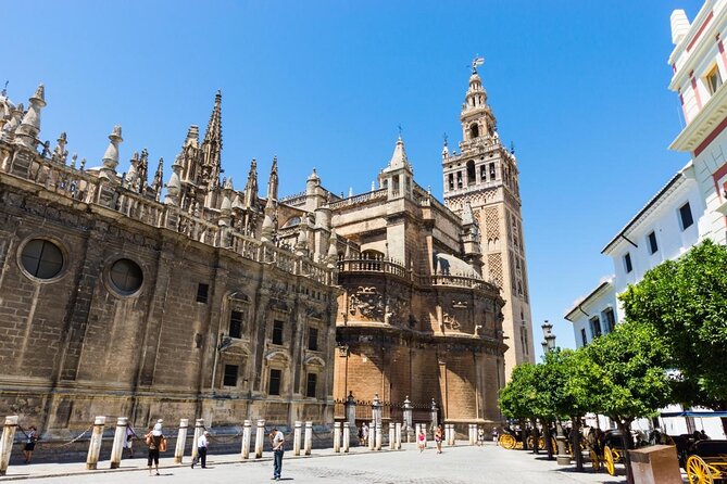 Cathedral and Real Alcàzar in Italian - A focused introduction to Seville’s grandest sights