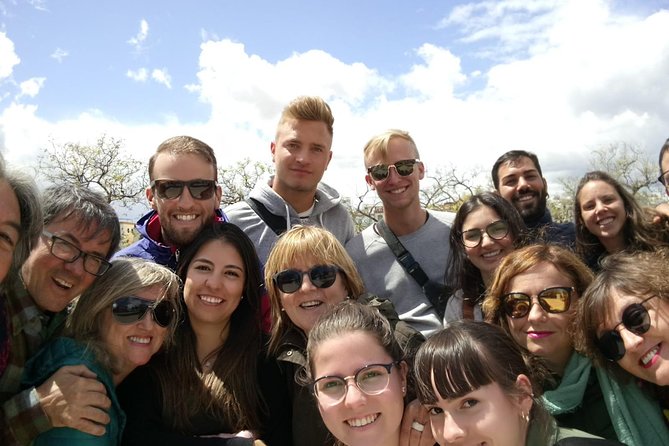 Complete Triana Tour "Corrales included". - Starting at Torre del Oro, then crossing into Triana