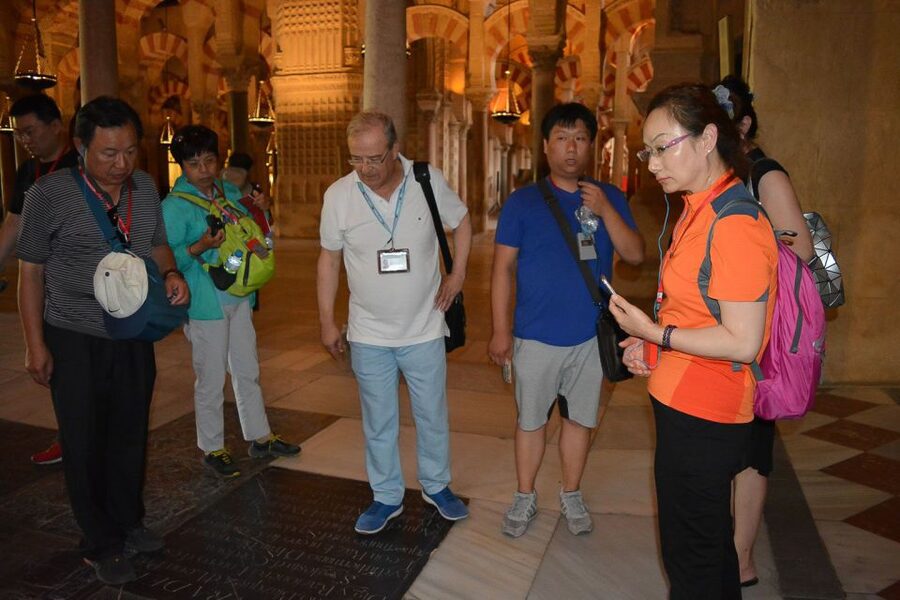 Cordoba: 3-Hour Private Tour - Follow the lanes of the Jewish Quarter