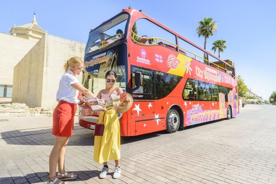 Córdoba: City Sightseeing Hop-On Hop-Off Bus Tour - Two routes reveal two sides of Córdoba