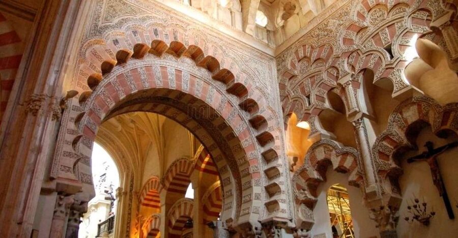 Cordoba: Early Bird Private Tour of the Mosque-Cathedral - A private guide can make the difference