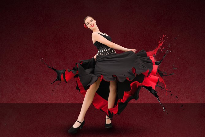 Cordoba Flamenco Show at Tablao El Cardenal with a Drink - A Córdoba flamenco show up close