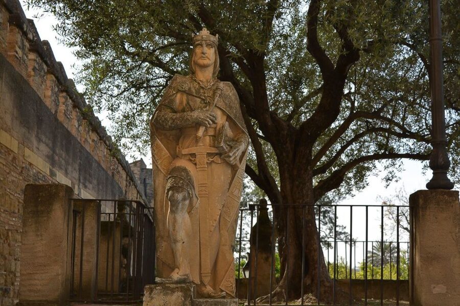 Cordóba: Gardens & Fortress of Catholic Monarchs Guided Tour - FAQ