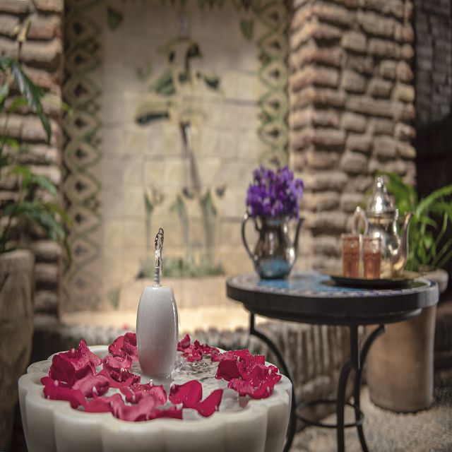 Córdoba: Hammam Al Ándalus Entry Ticket w/Optional Massage - Who will get the most from this hammam