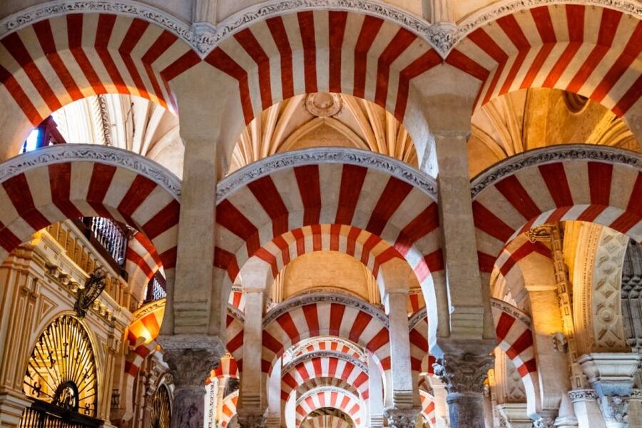 Cordoba: Jewish Quarter and Mosque 2–Hour Tour - Who should book this Córdoba tour?
