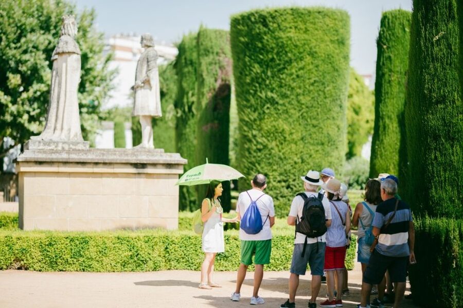 Córdoba: Mosque-Cathedral & Alcazar Guided Tour - The Alcázar gardens and the royal past