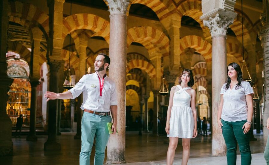 Córdoba: Mosque-Cathedral & Alcazar Guided Tour - Who will get the most from this tour?