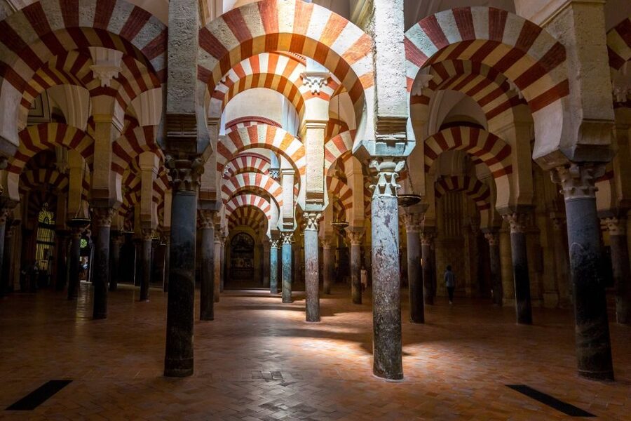 Córdoba: Mosque-Cathedral & Alcazar Guided Tour - Should you book it?