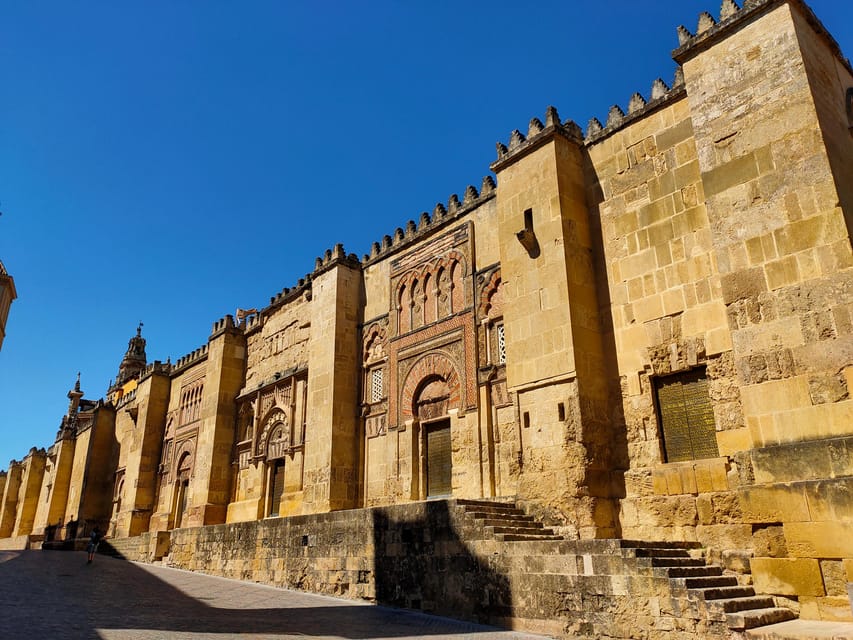 Cordoba: Mosque-Cathedral and Jewish Quarter Guided Tour - Getting ready for the visit