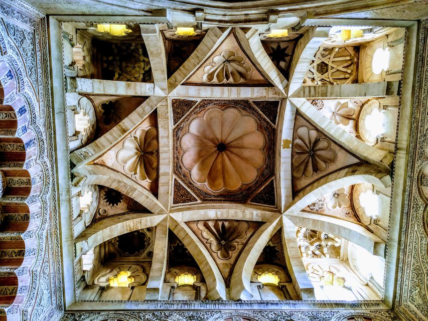 Córdoba: Mosque-Cathedral Guided Tour - Meeting up and making the visit easier