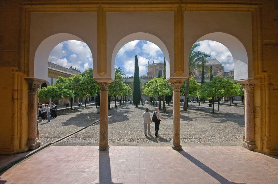 Cordoba Mosque & Jewish Quarter Tour with Tickets - Look for the layers inside the Mosque-Cathedral