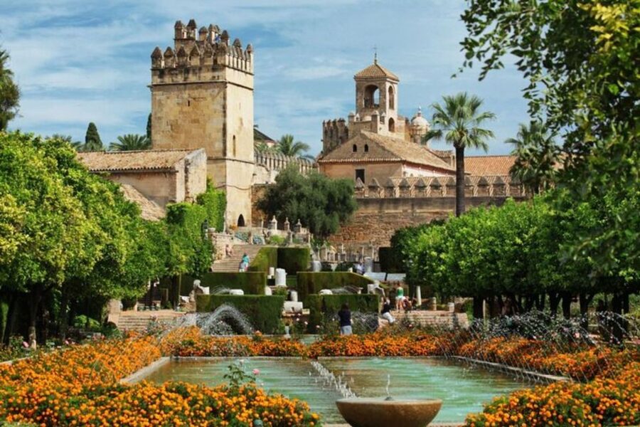 Cordoba: Private custom tour with a local guide - FAQ