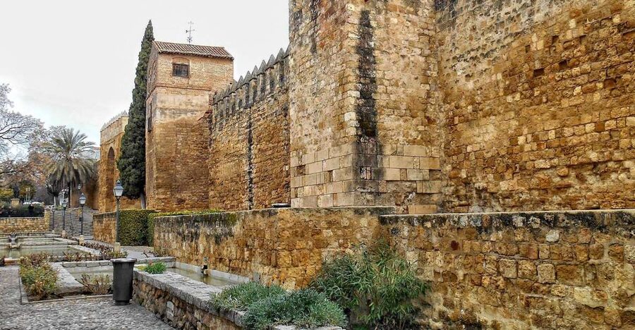 Córdoba: Private Walking Tour - Make Córdoba your own walking route