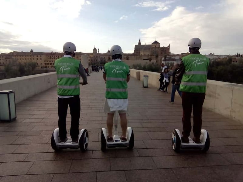 Cordoba: Segway Tour historic center - The Mezquita and Alcázar, seen with a guide