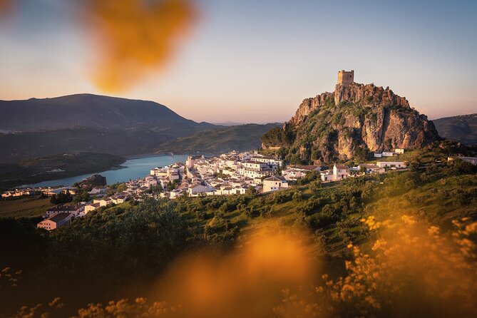 Day trip to Zahara, Setenil and Ronda from Seville - Zahara de la Sierra: a high perch and a slow start
