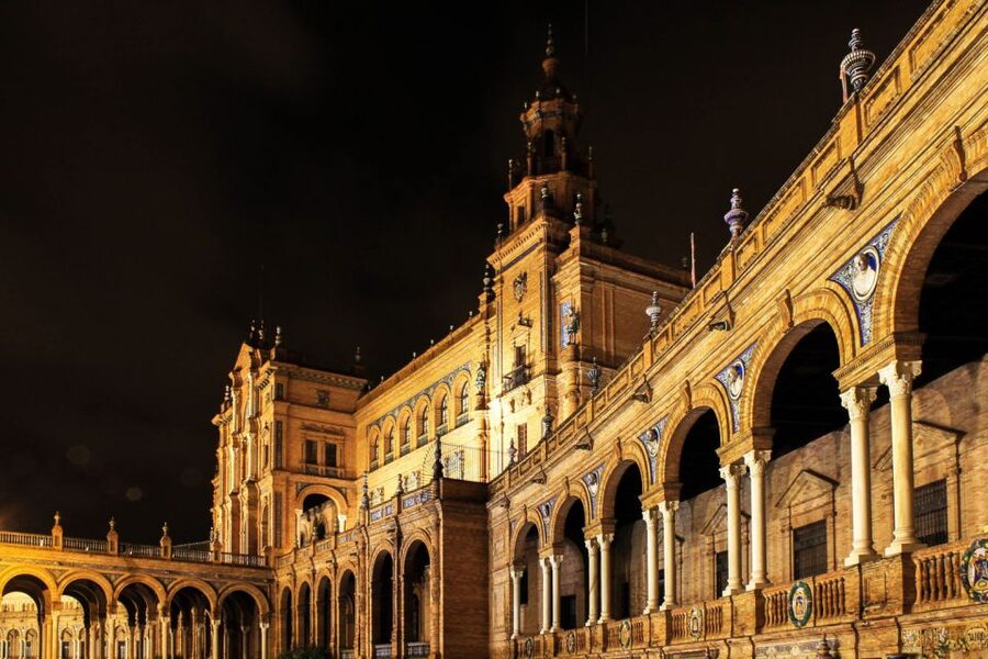 Enchanted Seville: Private Walking Tour - Who will enjoy this walk