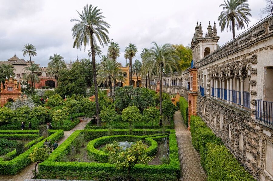 From Cadiz: Private Seville Day Trip, Cathedral & Alcazar - Seville Cathedral and Columbus’ tomb