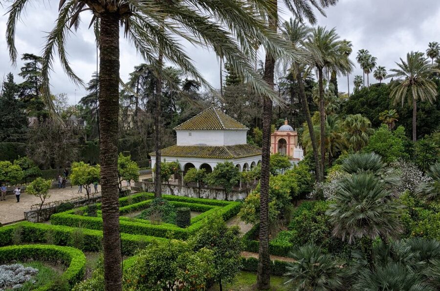 From Cadiz: Private Seville Day Trip, Cathedral & Alcazar - The Giralda: admire it, or climb if you like