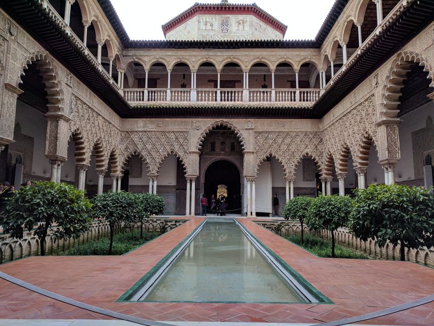 From Cadiz: Private Seville Day Trip, Cathedral & Alcazar - What the private format and price are buying you