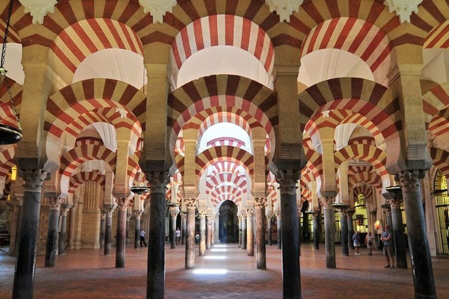 From Seville: Córdoba and Mosque Cathedral Full-Day Tour - Why Córdoba deserves a day from Seville