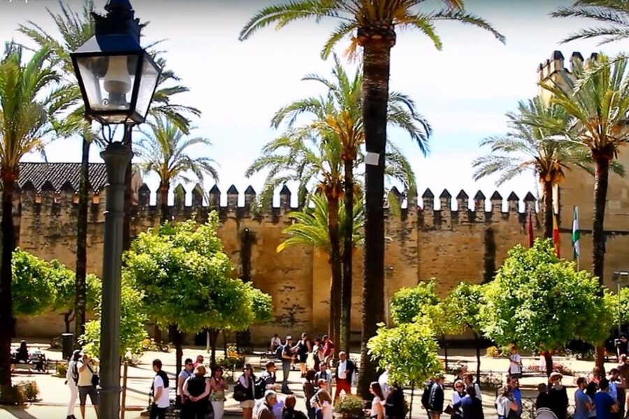 From Seville: Córdoba and Mosque Cathedral Full-Day Tour - Free time for lunch and your own Córdoba