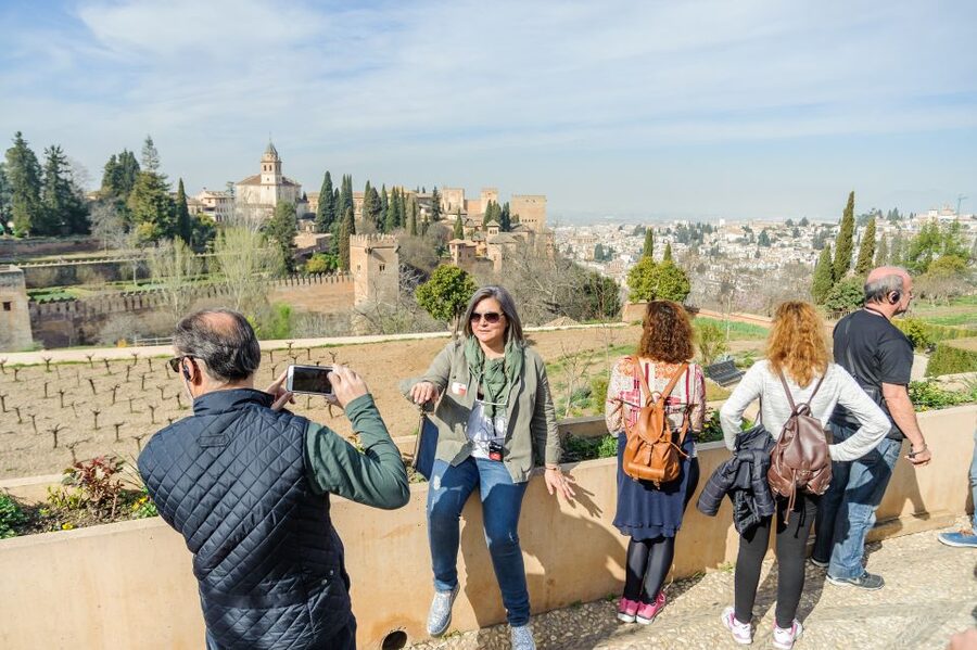 From Seville: Granada Day Trip Alhambra and Albaycin - The price and what it buys you