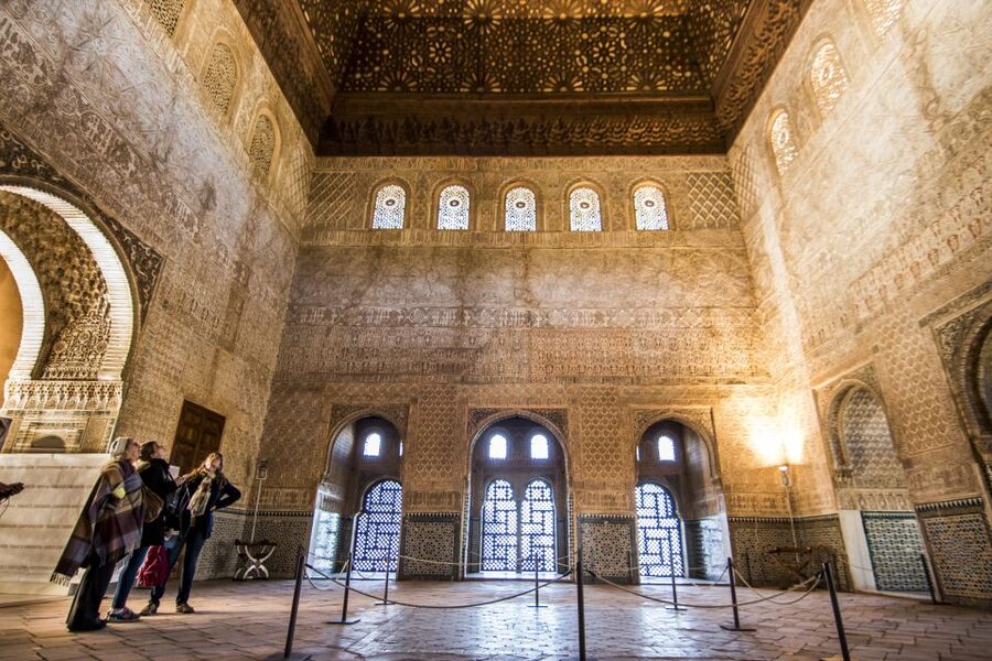 From Seville: Granada Day Trip with Alhambra and Albaicín - The small practical details that matter