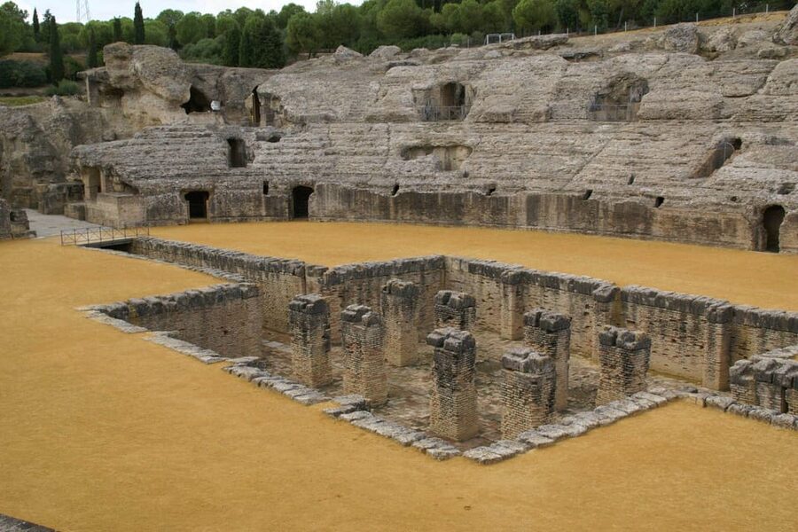 From Seville: Half-Day Guided Bike Trip to Italica - Santiponce and the breakfast stop