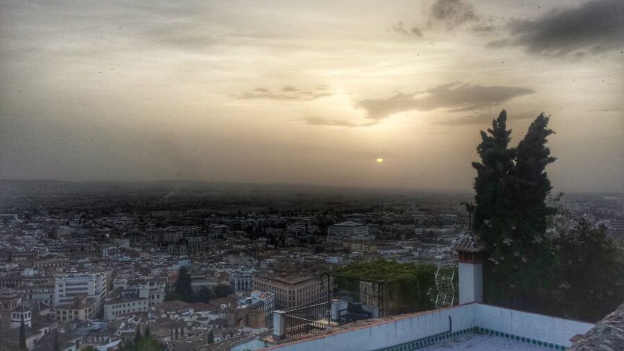 From Seville: Private Transfer to Granada and Córdoba Tour - The day’s key points