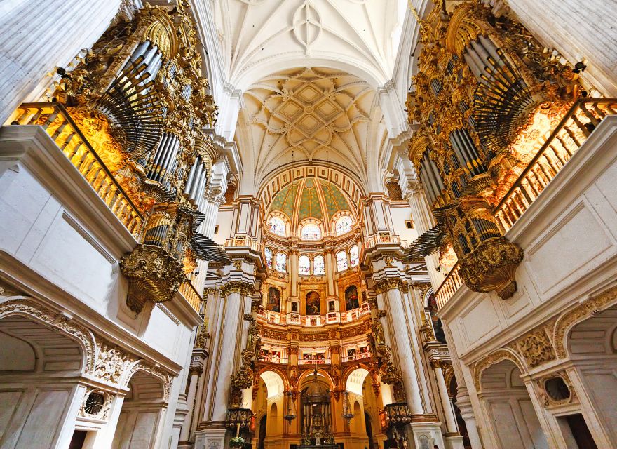 From Seville: Private Transfer to Granada and Córdoba Tour - Should you book this Córdoba stop?